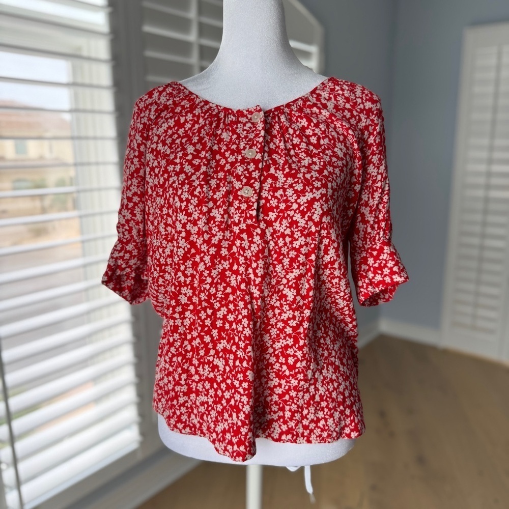 J Crew Red Floral Short Sleeve Blouse Size Small